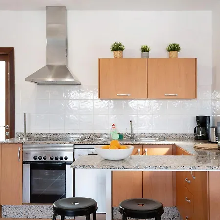 Rubi Playa Blanca (Lanzarote)