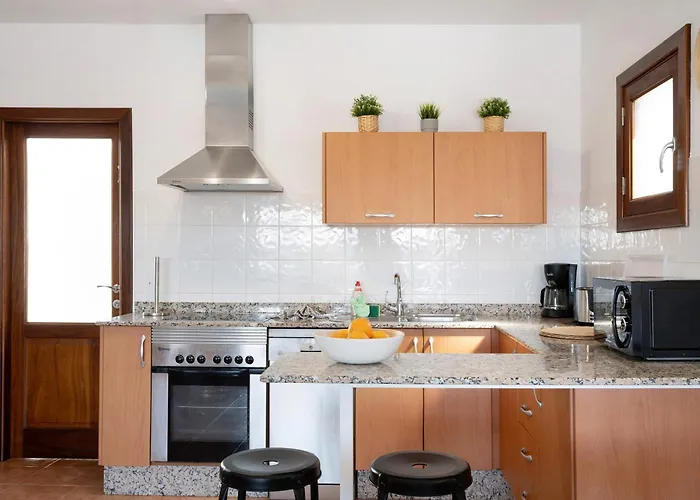 Rubi بلايا بلانكا